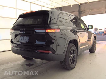 2025 Jeep Grand Cherokee Altitude - miniatura 4