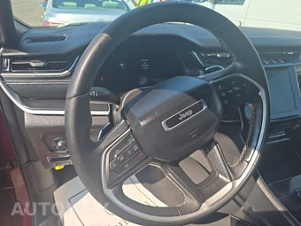 2025 Jeep Grand Cherokee Altitude - miniatura 10