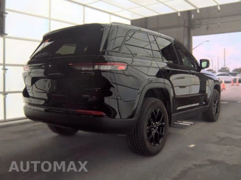 2025 Jeep Grand Cherokee Altitude - miniatura 4