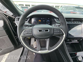 2025 Jeep Grand Cherokee Altitude - miniatura 10