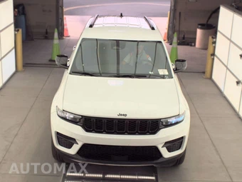 2025 Jeep Grand Cherokee Altitude - miniatura 2
