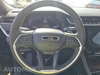2025 Jeep Grand Cherokee Altitude - miniatura 10