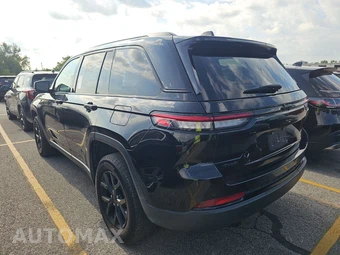 2025 Jeep Grand Cherokee Altitude - miniatura 6