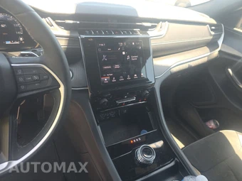 2025 Jeep Grand Cherokee Altitude - miniatura 11