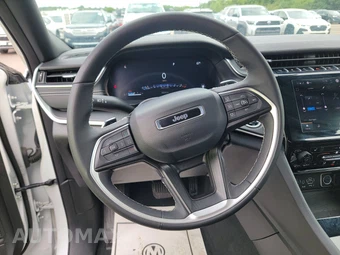 2025 Jeep Grand Cherokee Altitude - miniatura 10