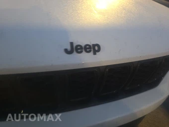 2025 Jeep Grand Cherokee Altitude - miniatura 15