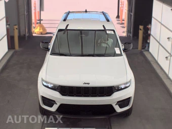 2025 Jeep Grand Cherokee Altitude - miniatura 2