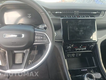 2025 Jeep Grand Cherokee Altitude - miniatura 11