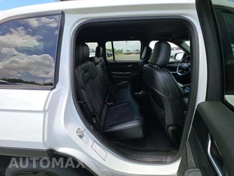 2025 Jeep Grand Cherokee Altitude - miniatura 16