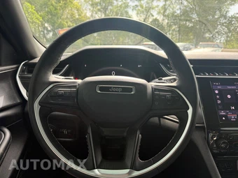 2025 Jeep Grand Cherokee Altitude X - miniatura 20