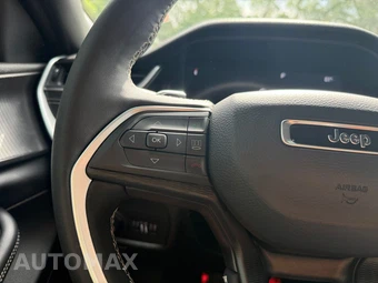 2025 Jeep Grand Cherokee Altitude X - miniatura 21