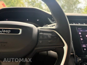2025 Jeep Grand Cherokee Altitude X - miniatura 22