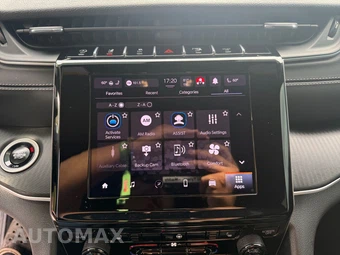 2025 Jeep Grand Cherokee Altitude X - miniatura 31