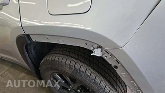 2025 Jeep Grand Cherokee Altitude X - miniatura 29