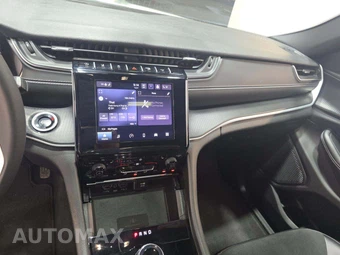 2025 Jeep Grand Cherokee Altitude X - miniatura 7
