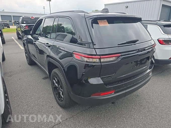 2025 Jeep Grand Cherokee Altitude X - miniatura 2