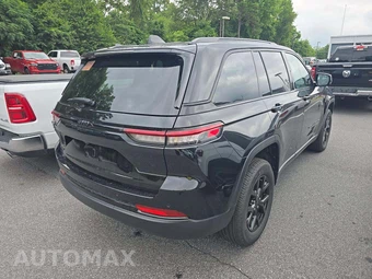 2025 Jeep Grand Cherokee Altitude X - miniatura 3