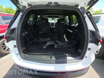 2025 Jeep Grand Cherokee L Altitude X - miniatura 15