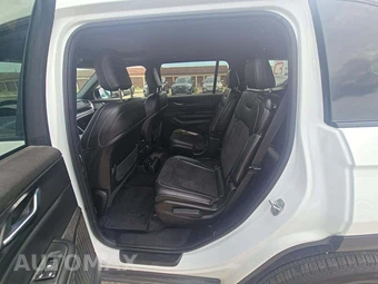 2025 Jeep Grand Cherokee L Altitude X - miniatura 13