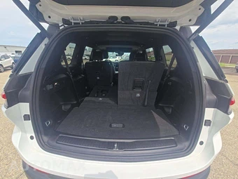 2025 Jeep Grand Cherokee L Altitude X - miniatura 15