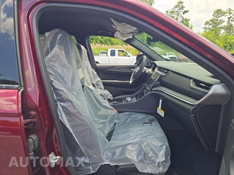 2025 Jeep Grand Cherokee Laredo - miniatura 18