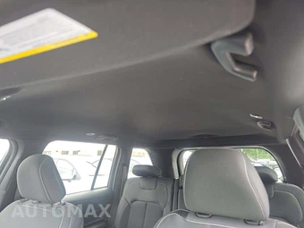 2025 Jeep Grand Cherokee Laredo - miniatura 11