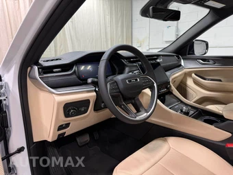 2025 Jeep Grand Cherokee Limited - miniatura 10