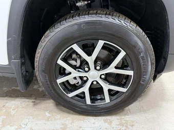2025 Jeep Grand Cherokee Limited - miniatura 6