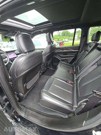 2025 Jeep Grand Cherokee Limited - miniatura 13