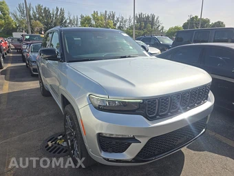 2025 Jeep Grand Cherokee Summit - miniatura 3