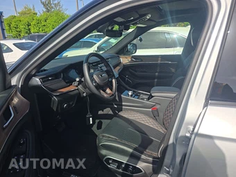 2025 Jeep Grand Cherokee Summit - miniatura 7