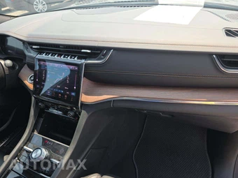 2025 Jeep Grand Cherokee Summit - miniatura 19