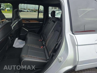 2025 Jeep Grand Cherokee Summit Reserve - miniatura 10