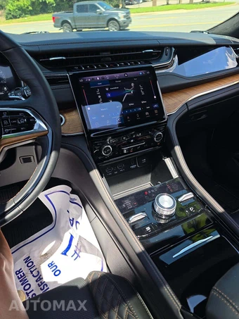 2025 Jeep Grand Cherokee Summit Reserve - miniatura 10