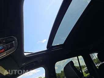 2025 Jeep Grand Cherokee Summit Reserve - miniatura 11