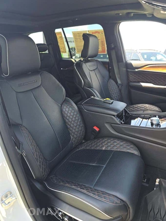 2025 Jeep Grand Cherokee Summit Reserve - miniatura 18