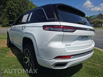 2025 Jeep Grand Cherokee Summit Reserve - miniatura 2