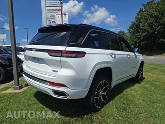 2025 Jeep Grand Cherokee Summit Reserve - miniatura 3