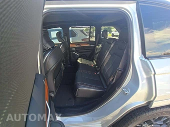 2025 Jeep Grand Cherokee Summit Reserve - miniatura 13