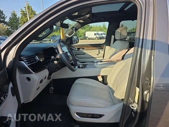 2025 Jeep Grand Wagoneer - miniatura 13