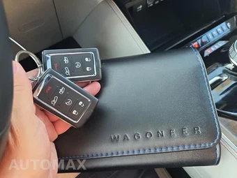2025 Jeep Grand Wagoneer - miniatura 23