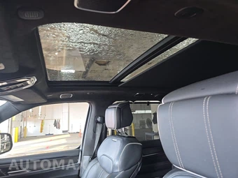 2025 Jeep Grand Wagoneer L Series II Obsidian - miniatura 18