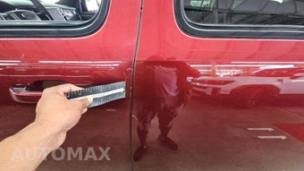 2025 Jeep Grand Wagoneer L Series II Obsidian - miniatura 31