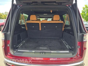 2025 Jeep Grand Wagoneer L Series III - miniatura 15