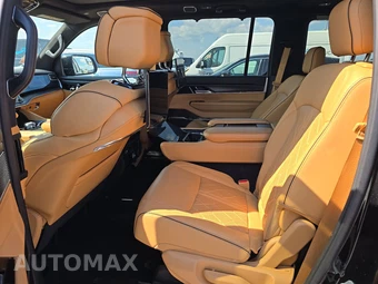 2025 Jeep Grand Wagoneer L Series III Obsidian - miniatura 13