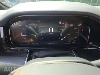 2025 Jeep Grand Wagoneer Series III Obsidian - miniatura 9