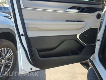 2025 Jeep Wagoneer – miniatura 9