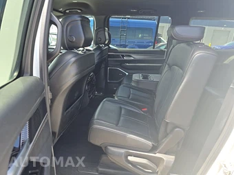 2025 Jeep Wagoneer - miniatura 13