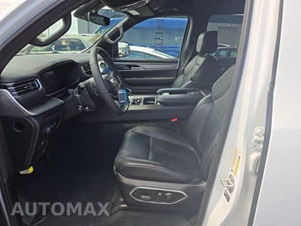 2025 Jeep Wagoneer - miniatura 7