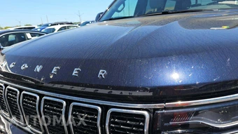2025 Jeep Wagoneer – miniatura 2